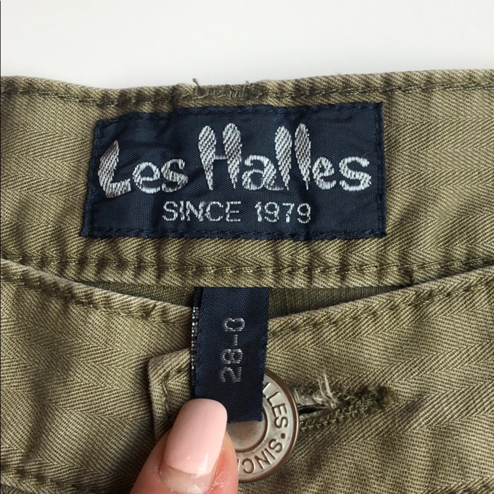 Les Halles army green colored shorts - Picture 2 of 4